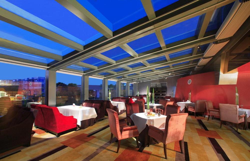 Logosun Hotel Wuhan Zewnętrze zdjęcie