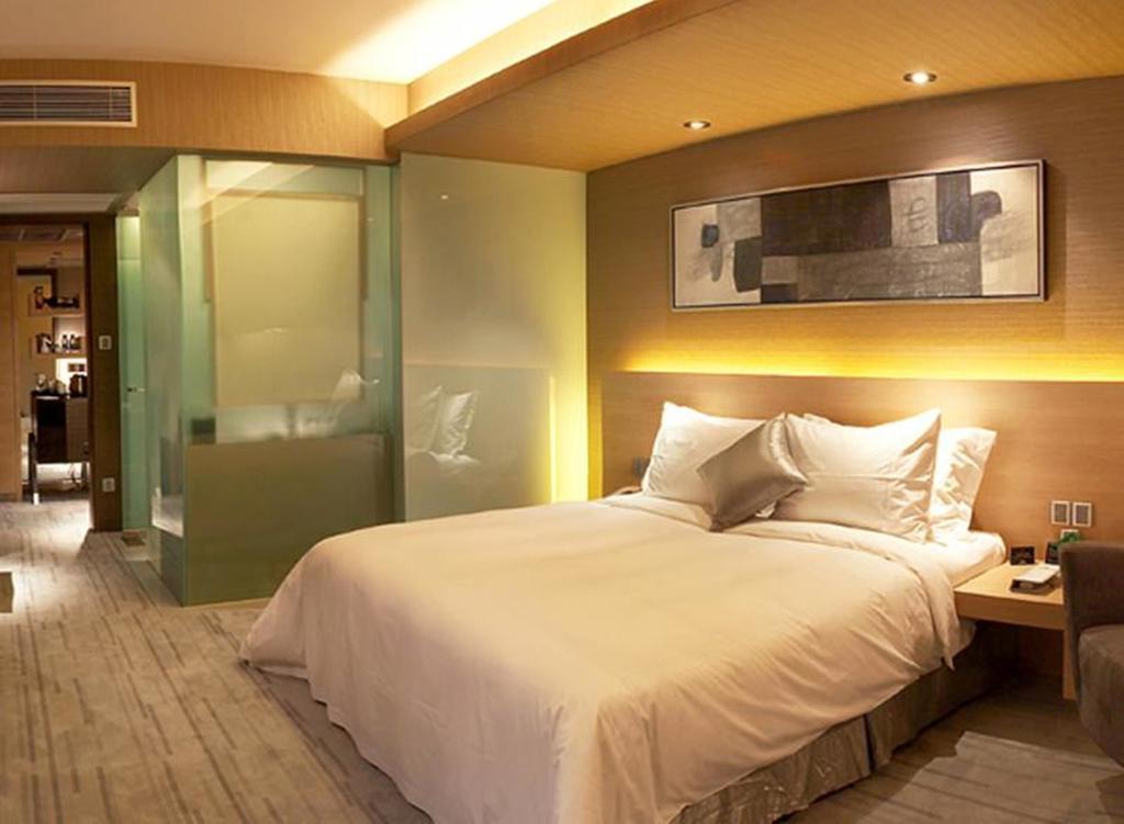 Logosun Hotel Wuhan Zewnętrze zdjęcie