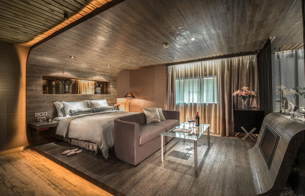 Logosun Hotel Wuhan Zewnętrze zdjęcie