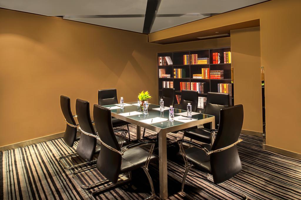 Logosun Hotel Wuhan Zewnętrze zdjęcie